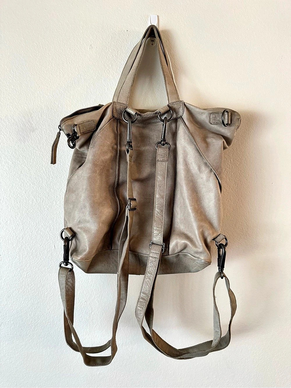 VILENCA Convertible Leather Backpack Tote in Grey - Picture 3 of 9